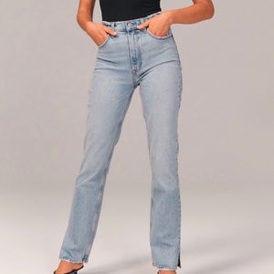 Abercrombie & Fitch Curve Love Ultra High Rise 90s Straight Jean, w/ side slits